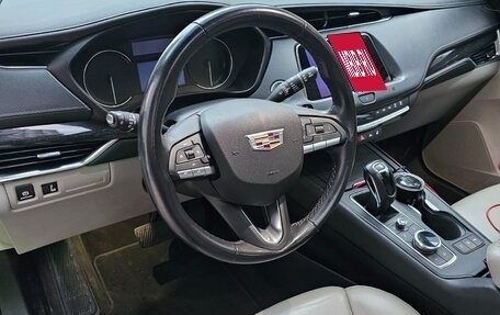 Cadillac XT4 I, 2020 год, 3 000 000 рублей, 5 фотография