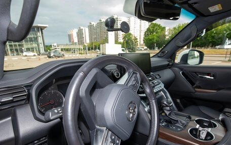 Toyota Land Cruiser, 2022 год, 10 851 000 рублей, 31 фотография