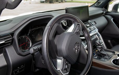 Toyota Land Cruiser, 2022 год, 10 851 000 рублей, 25 фотография