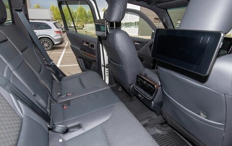 Toyota Land Cruiser, 2022 год, 10 851 000 рублей, 34 фотография