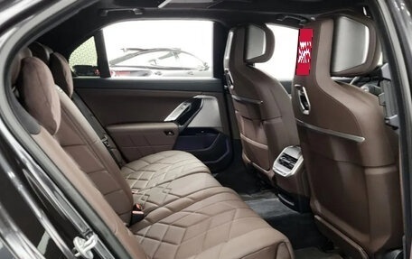 BMW 7 серия, 2022 год, 9 000 000 рублей, 9 фотография