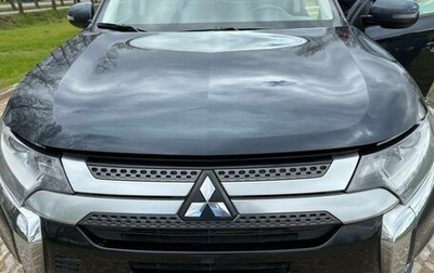 Mitsubishi Outlander III рестайлинг 3, 2019 год, 2 480 000 рублей, 1 фотография