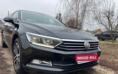 Volkswagen Passat B8 рестайлинг, 2019 год, 2 650 000 рублей, 2 фотография