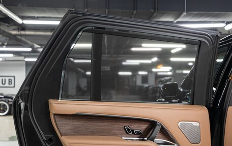 Land Rover Range Rover IV рестайлинг, 2025 год, 28 000 000 рублей, 25 фотография