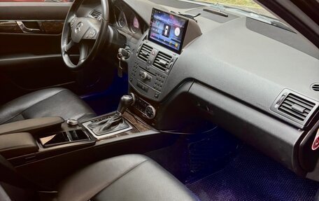 Mercedes-Benz C-Класс, 2009 год, 2 000 000 рублей, 4 фотография