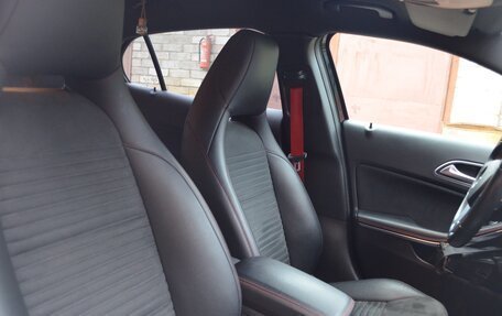 Mercedes-Benz GLA AMG, 2015 год, 2 820 000 рублей, 12 фотография