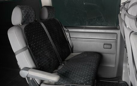 Volkswagen Caravelle T5, 2013 год, 2 329 000 рублей, 7 фотография