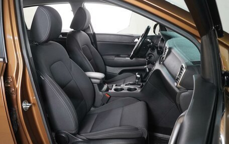 KIA Sportage IV рестайлинг, 2017 год, 2 164 000 рублей, 8 фотография