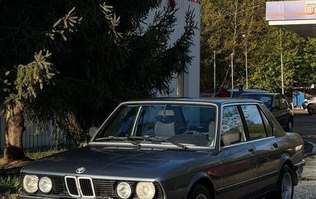 BMW 5 серия, 1983 год, 450 000 рублей, 2 фотография