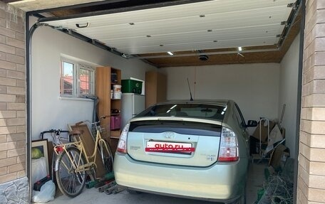 Toyota Prius, 2006 год, 988 000 рублей, 2 фотография