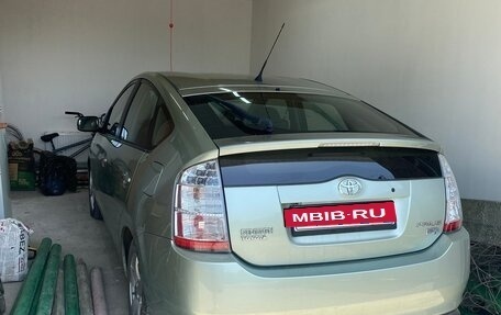 Toyota Prius, 2006 год, 988 000 рублей, 3 фотография