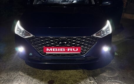 Hyundai Solaris II рестайлинг, 2021 год, 1 550 000 рублей, 25 фотография