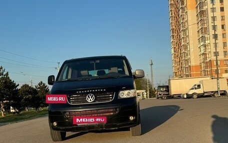 Volkswagen Caravelle T5, 2007 год, 1 550 000 рублей, 3 фотография