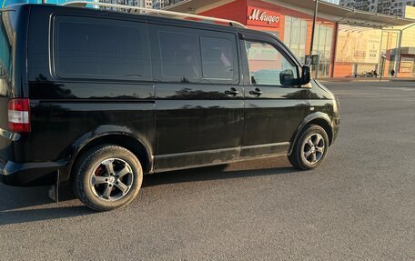 Volkswagen Caravelle T5, 2007 год, 1 550 000 рублей, 20 фотография