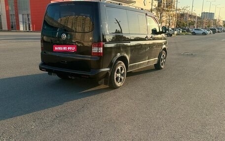 Volkswagen Caravelle T5, 2007 год, 1 550 000 рублей, 26 фотография