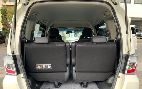 Honda Freed I, 2016 год, 933 000 рублей, 30 фотография