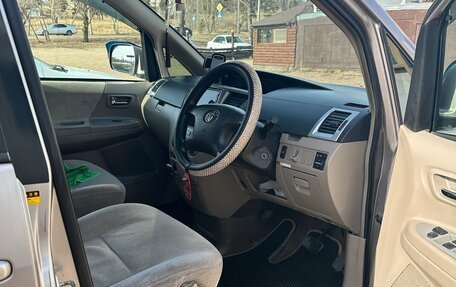 Toyota Noah III, 2002 год, 755 000 рублей, 5 фотография