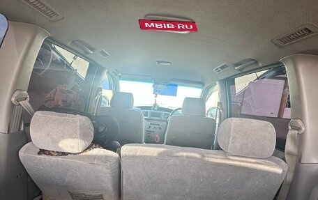 Toyota Noah III, 2002 год, 755 000 рублей, 7 фотография