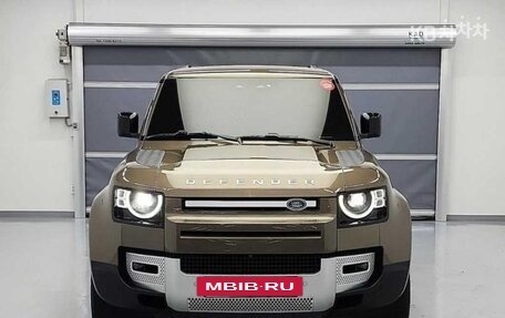 Land Rover Defender II, 2022 год, 5 370 000 рублей, 2 фотография
