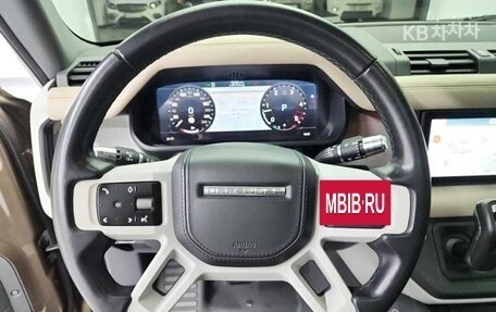 Land Rover Defender II, 2022 год, 5 370 000 рублей, 9 фотография