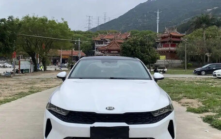 KIA K5, 2020 год, 1 850 000 рублей, 2 фотография