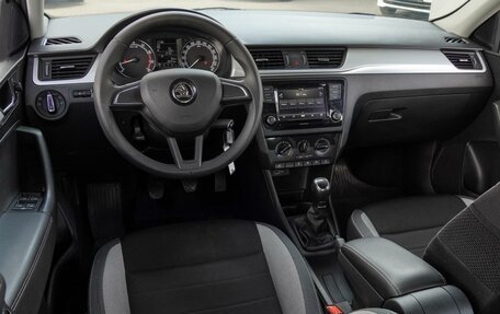 Skoda Rapid I, 2019 год, 1 470 000 рублей, 6 фотография