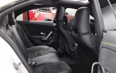 Mercedes-Benz CLA AMG, 2021 год, 4 090 000 рублей, 14 фотография