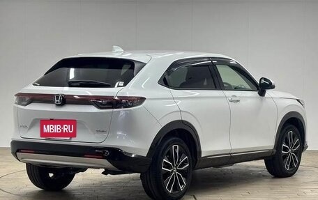 Honda Vezel, 2021 год, 2 350 999 рублей, 4 фотография