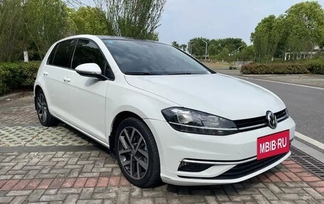 Volkswagen Golf VII, 2020 год, 1 390 000 рублей, 3 фотография