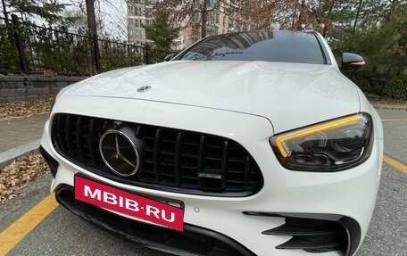 Mercedes-Benz E-Класс, 2021 год, 3 509 000 рублей, 2 фотография