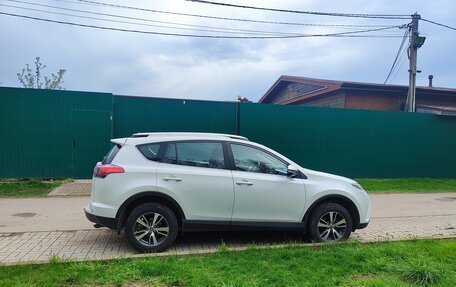 Toyota RAV4, 2018 год, 2 400 000 рублей, 3 фотография