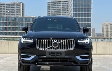 Volvo XC90 II рестайлинг, 2022 год, 3 900 000 рублей, 2 фотография