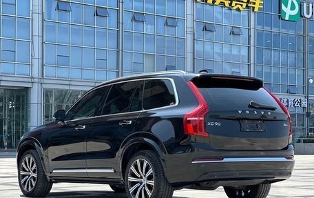 Volvo XC90 II рестайлинг, 2022 год, 3 900 000 рублей, 7 фотография