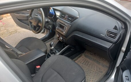 KIA Rio III рестайлинг, 2014 год, 550 000 рублей, 4 фотография
