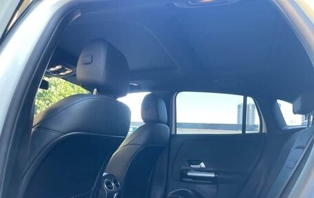 Mercedes-Benz GLA, 2020 год, 1 870 000 рублей, 14 фотография