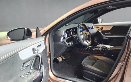 Mercedes-Benz CLA AMG, 2021 год, 4 200 000 рублей, 10 фотография