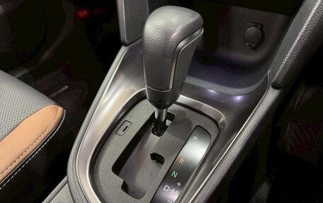 Toyota Yaris Cross, 2024 год, 1 800 000 рублей, 27 фотография