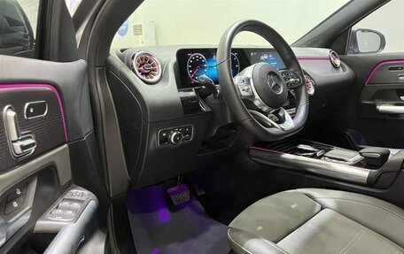 Mercedes-Benz EQA, 2022 год, 2 400 000 рублей, 10 фотография