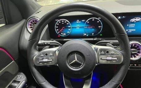 Mercedes-Benz EQA, 2022 год, 2 400 000 рублей, 15 фотография
