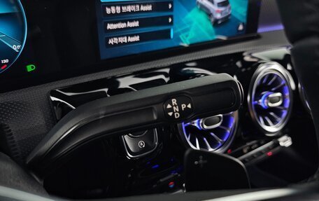 Mercedes-Benz A-Класс, 2021 год, 2 250 000 рублей, 10 фотография
