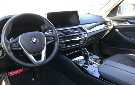 BMW 5 серия, 2021 год, 6 500 000 рублей, 14 фотография