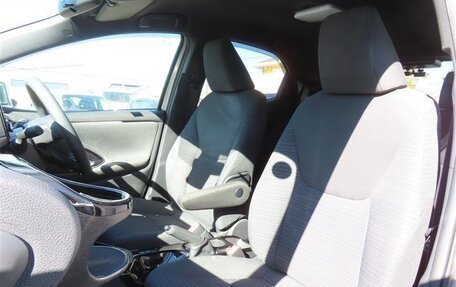 Toyota Yaris, 2022 год, 1 113 000 рублей, 13 фотография