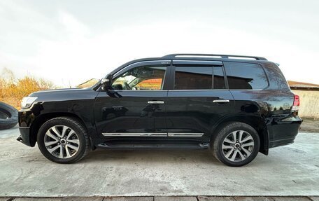 Toyota Land Cruiser 200, 2020 год, 10 490 000 рублей, 8 фотография