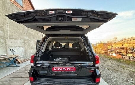 Toyota Land Cruiser 200, 2020 год, 10 490 000 рублей, 17 фотография