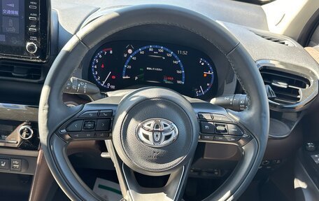Toyota Yaris Cross, 2021 год, 1 337 000 рублей, 13 фотография