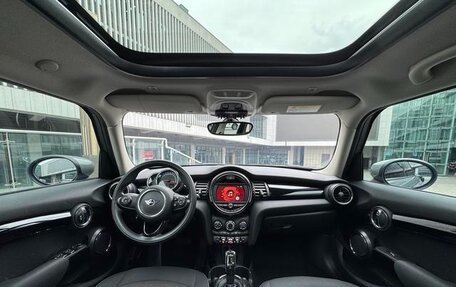 MINI Hatch, 2021 год, 1 680 100 рублей, 7 фотография