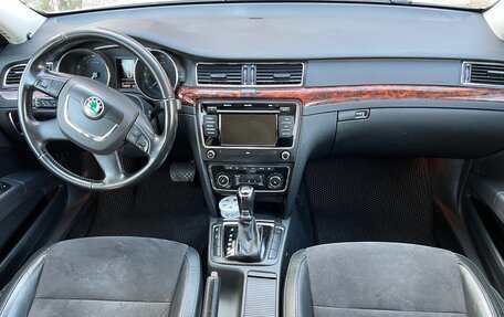 Skoda Superb III рестайлинг, 2013 год, 1 200 000 рублей, 11 фотография