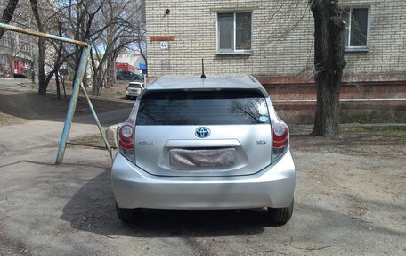 Toyota Aqua I, 2014 год, 850 000 рублей, 3 фотография