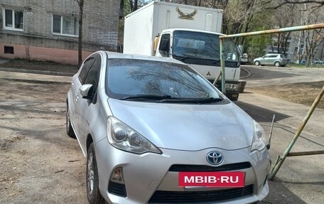 Toyota Aqua I, 2014 год, 850 000 рублей, 4 фотография