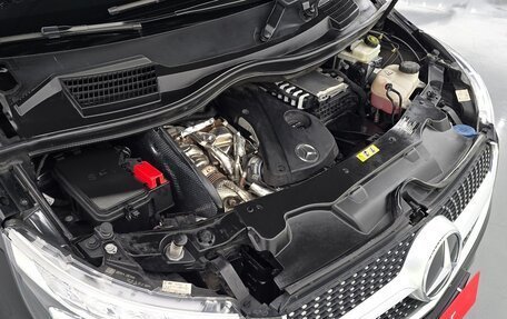 Mercedes-Benz V-Класс, 2022 год, 6 600 000 рублей, 13 фотография